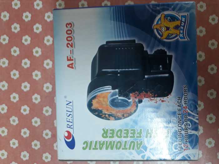 Alimentador automático para peixes