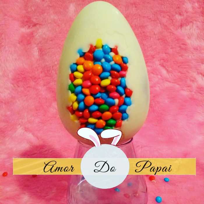 Ovos de Páscoa. Ovos de Páscoa
