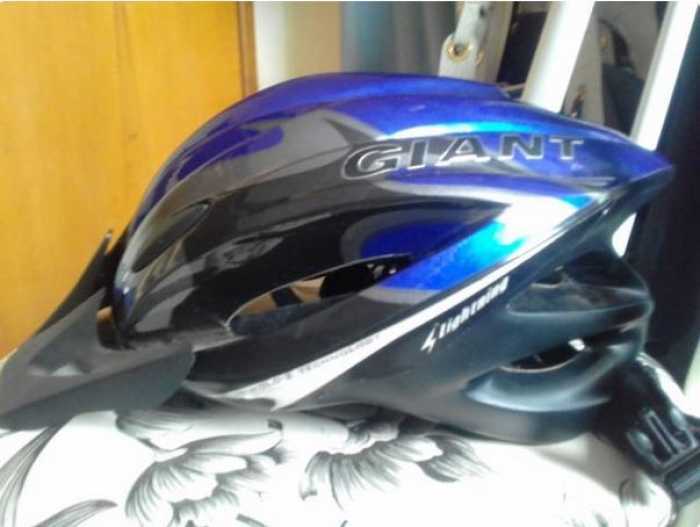 Capacete giant adulto