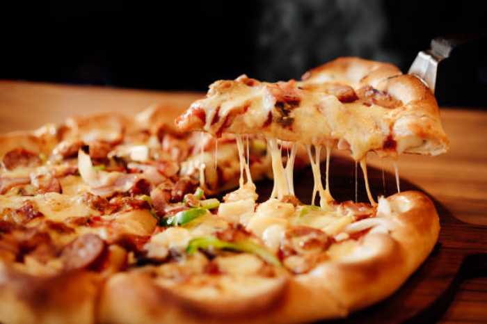 Pizzaria e Esfiharia Casa Aguiar